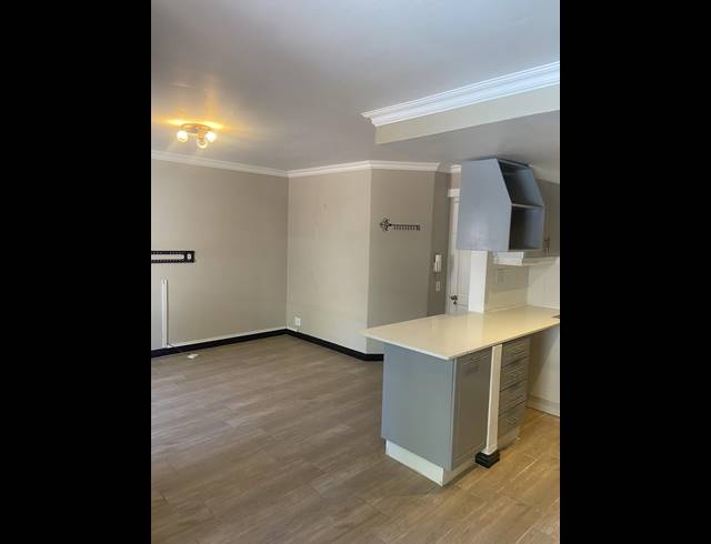 1 BEDROOM APARTMENT TO LET IN SANDOWN